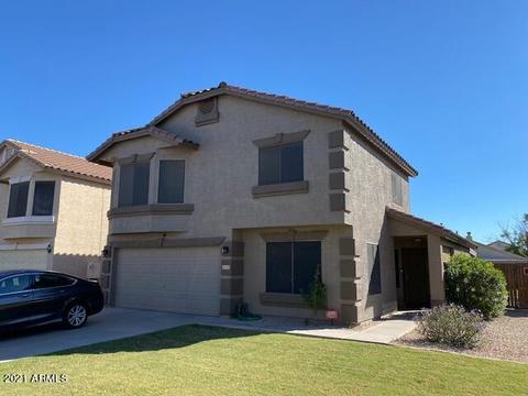 2033 E Pinto Dr, Gilbert, AZ 85296 photo 1