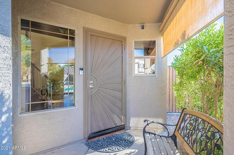 2033 E Pinto Dr, Gilbert, AZ 85296 photo 3