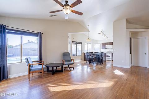 2033 E Pinto Dr, Gilbert, AZ 85296 photo 5