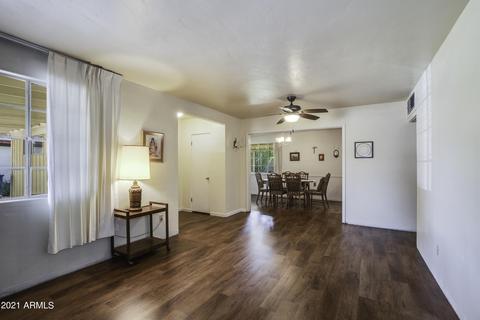 323 Elm St, Phoenix, AZ 85012 photo 2