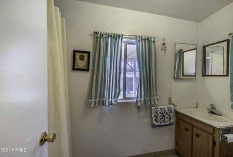323 Elm St, Phoenix, AZ 85012 photo 8