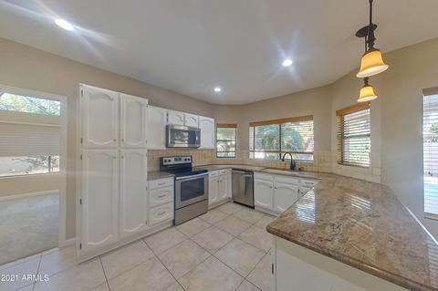 210 E La Vieve Ln, Tempe, AZ 85284 photo 7