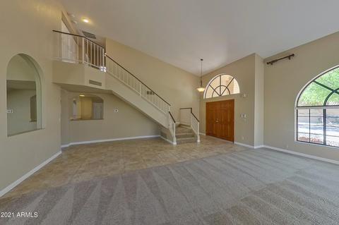 210 E La Vieve Ln, Tempe, AZ 85284 photo 4