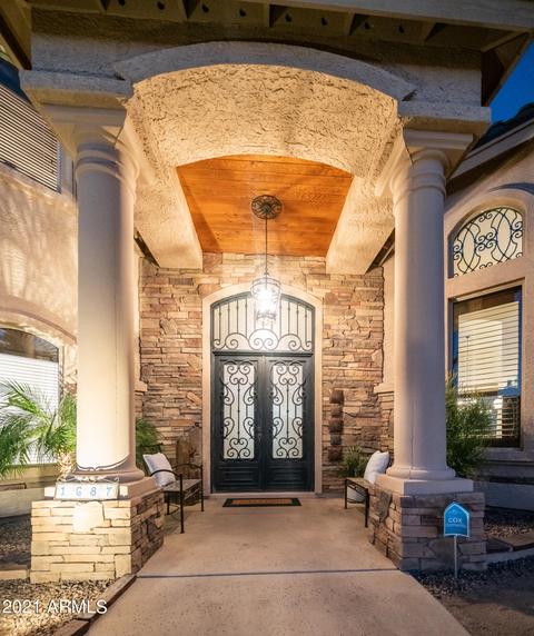 1687 E Glenhaven Dr, Phoenix, AZ 85048 photo 4