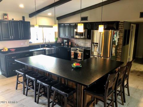 226 E Waltann Ln, Phoenix, AZ 85022 photo 5