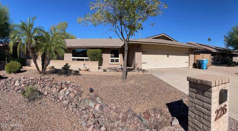 226 E Waltann Ln, Phoenix, AZ 85022 photo 1