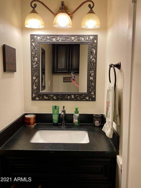 226 E Waltann Ln, Phoenix, AZ 85022 photo 11