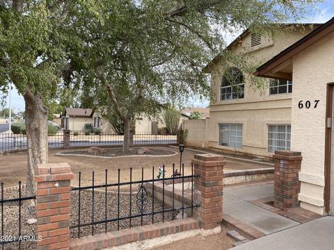 607 E Palomino Dr, Gilbert, AZ 85296 photo 1