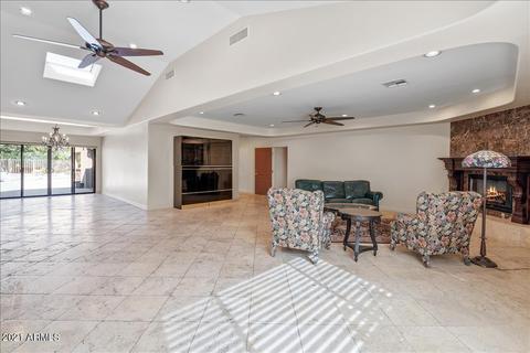 526 E Tuckey Ln, Phoenix, AZ 85012 photo 11