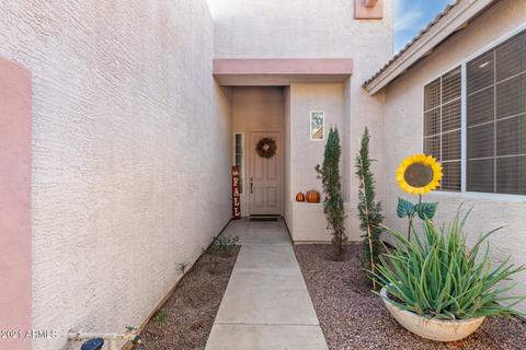 3353 E Santa Fe Ln, Gilbert, AZ 85297 photo 4