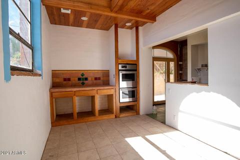 9 Clawson Ave, Bisbee, AZ 85603 photo 8