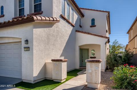 1329 E Frances Ln, Gilbert, AZ 85295 photo 3