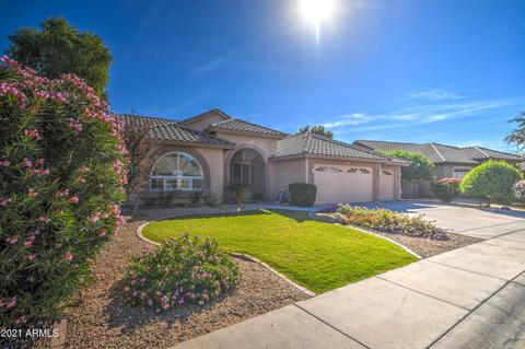 2227 E Cortez Dr, Gilbert, AZ 85234 photo 5
