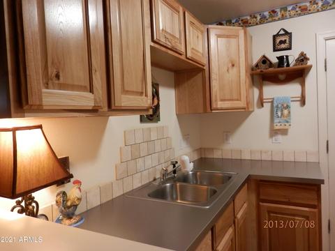 551 S Main Dr, Apache Junction, AZ 85120 photo 6