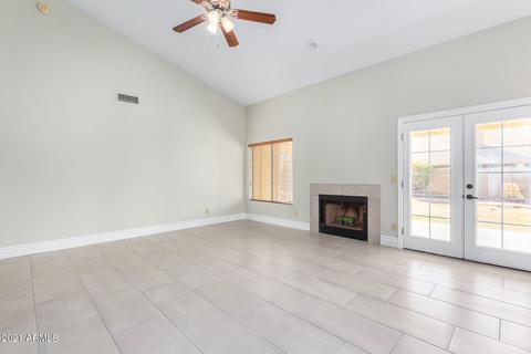 4209 E Thistle Landing Dr, Phoenix, AZ 85044 photo 8