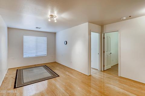 531 W Desert Ave, Gilbert, AZ 85233 photo 8