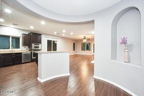 3602 E Cat Balue Dr, Phoenix, AZ 85050 photo 11