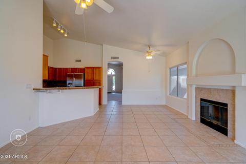 4635 E Michelle Dr, Phoenix, AZ 85032 photo 4
