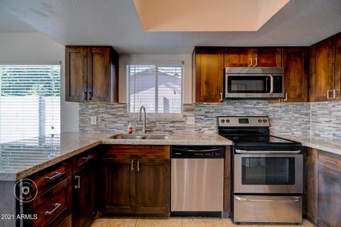 3911 E Dahlia Dr, Phoenix, AZ 85032 photo 8