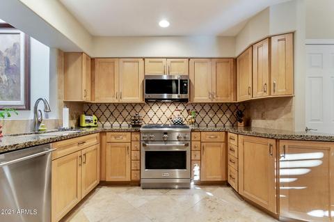 2702 E Shaw Butte Dr, Phoenix, AZ 85028 photo 7