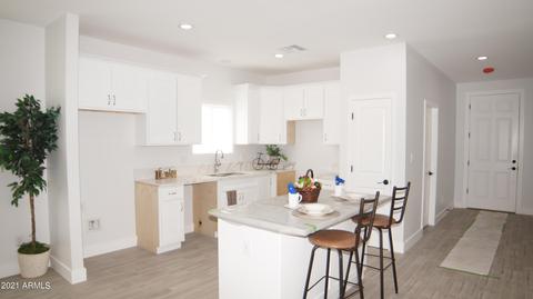811 S 30th Dr, Phoenix, AZ 85009 photo 9