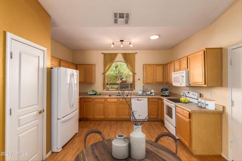2733 E Gary Way, Phoenix, AZ 85042 photo 2