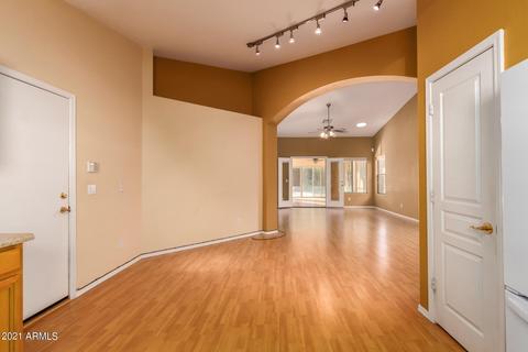 2733 E Gary Way, Phoenix, AZ 85042 photo 8