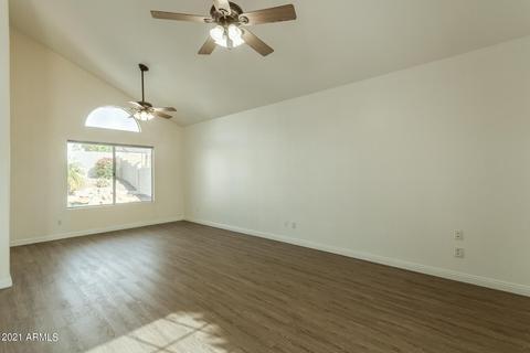 2914 E South Fork Dr, Phoenix, AZ 85048 photo 5
