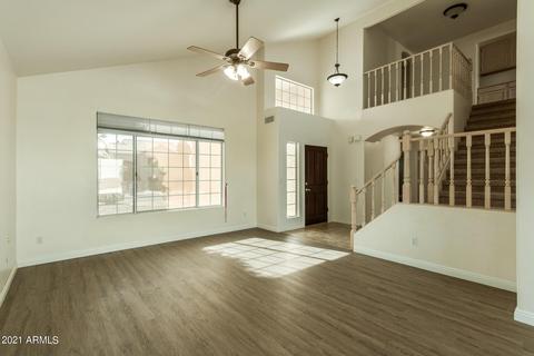 2914 E South Fork Dr, Phoenix, AZ 85048 photo 2