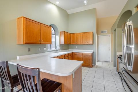 2549 E Indigo Brush Rd, Phoenix, AZ 85048 photo 9