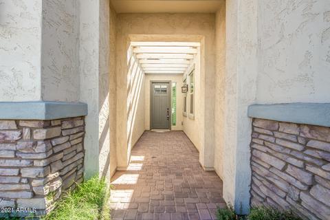 9657 E Theia Dr, Mesa, AZ 85212 photo 3