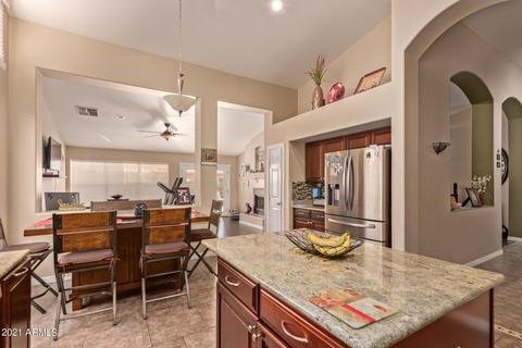 4245 E Harwell Ct, Gilbert, AZ 85234 photo 4