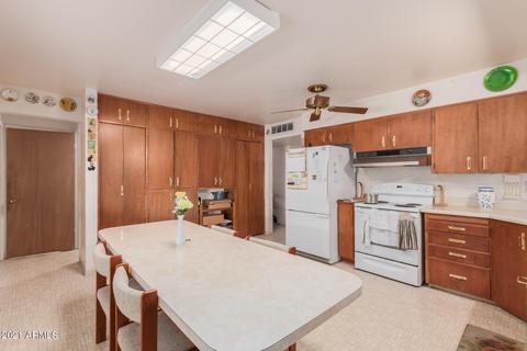126 E Palmcroft Dr, Tempe, AZ 85282 photo 6