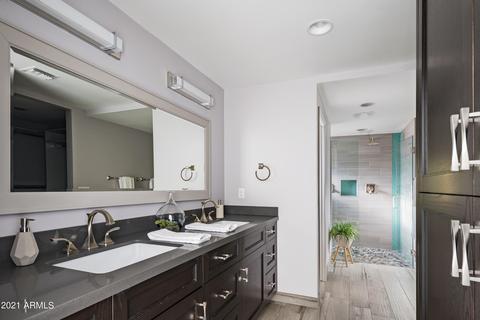 4431 E Calle Allegre --, Phoenix, AZ 85018 photo 10