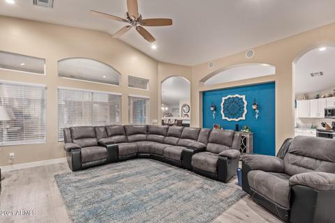 4101 E Redwood Ln, Phoenix, AZ 85048 photo 3