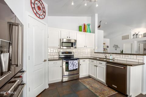 10522 E Carol Ave, Mesa, AZ 85208 photo 14