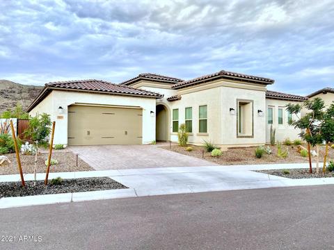 3023 E Desert Ln, Phoenix, AZ 85042 photo 1