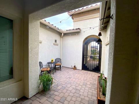 3023 E Desert Ln, Phoenix, AZ 85042 photo 5