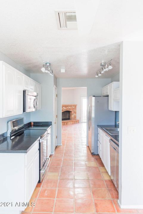 202 E Anderson Ave, Phoenix, AZ 85022 photo 10