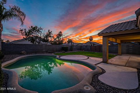 2243 E Amber Ln, Gilbert, AZ 85296 photo 18