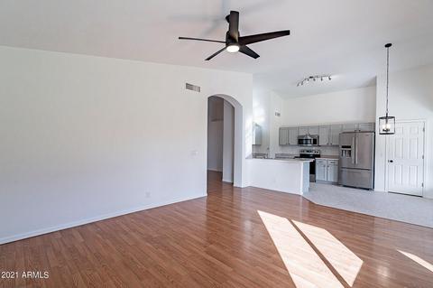 2243 E Amber Ln, Gilbert, AZ 85296 photo 5