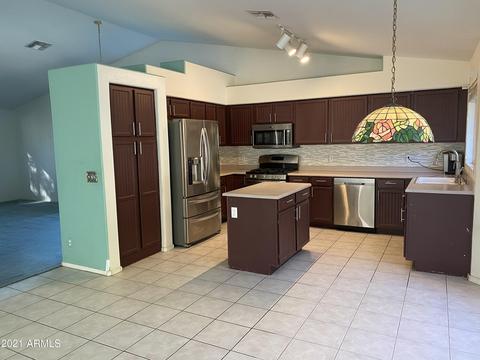 1735 S Oak St, Gilbert, AZ 85233 photo 4