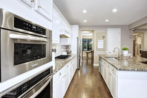 3609 E Cat Balue Dr, Phoenix, AZ 85050 photo 8