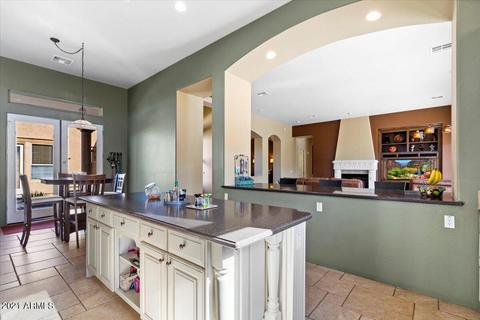 10312 S 17th Dr, Phoenix, AZ 85041 photo 7