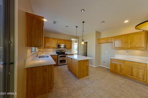 6406 W Hackamore Dr, Phoenix, AZ 85083 photo 4