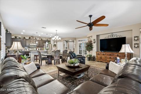 956 E Rojo Way, Gilbert, AZ 85297 photo 4