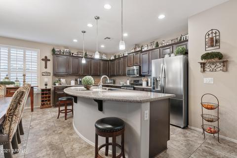 956 E Rojo Way, Gilbert, AZ 85297 photo 3