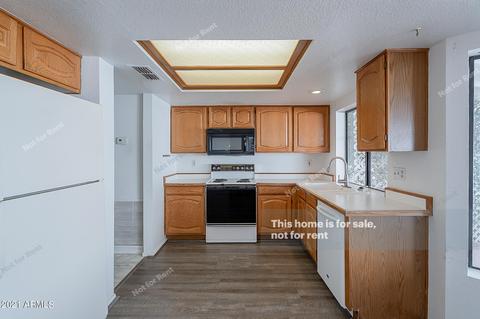 3306 E Longhorn Dr, Phoenix, AZ 85050 photo 7
