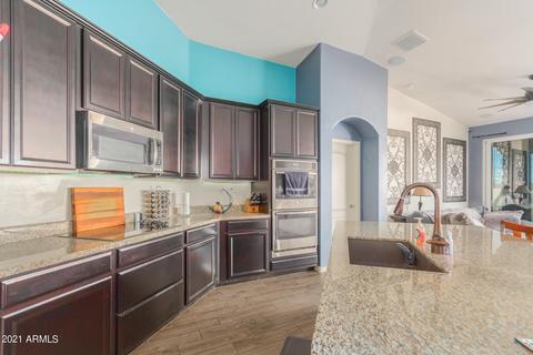 742 E Constance Way, Phoenix, AZ 85042 photo 12