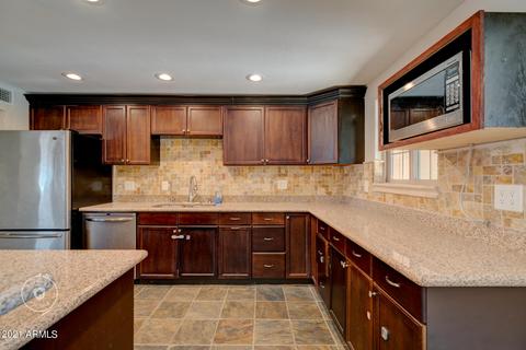 4101 E Winchcomb Dr, Phoenix, AZ 85032 photo 12